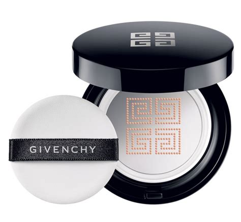 Givenchy cushion fluid foundation